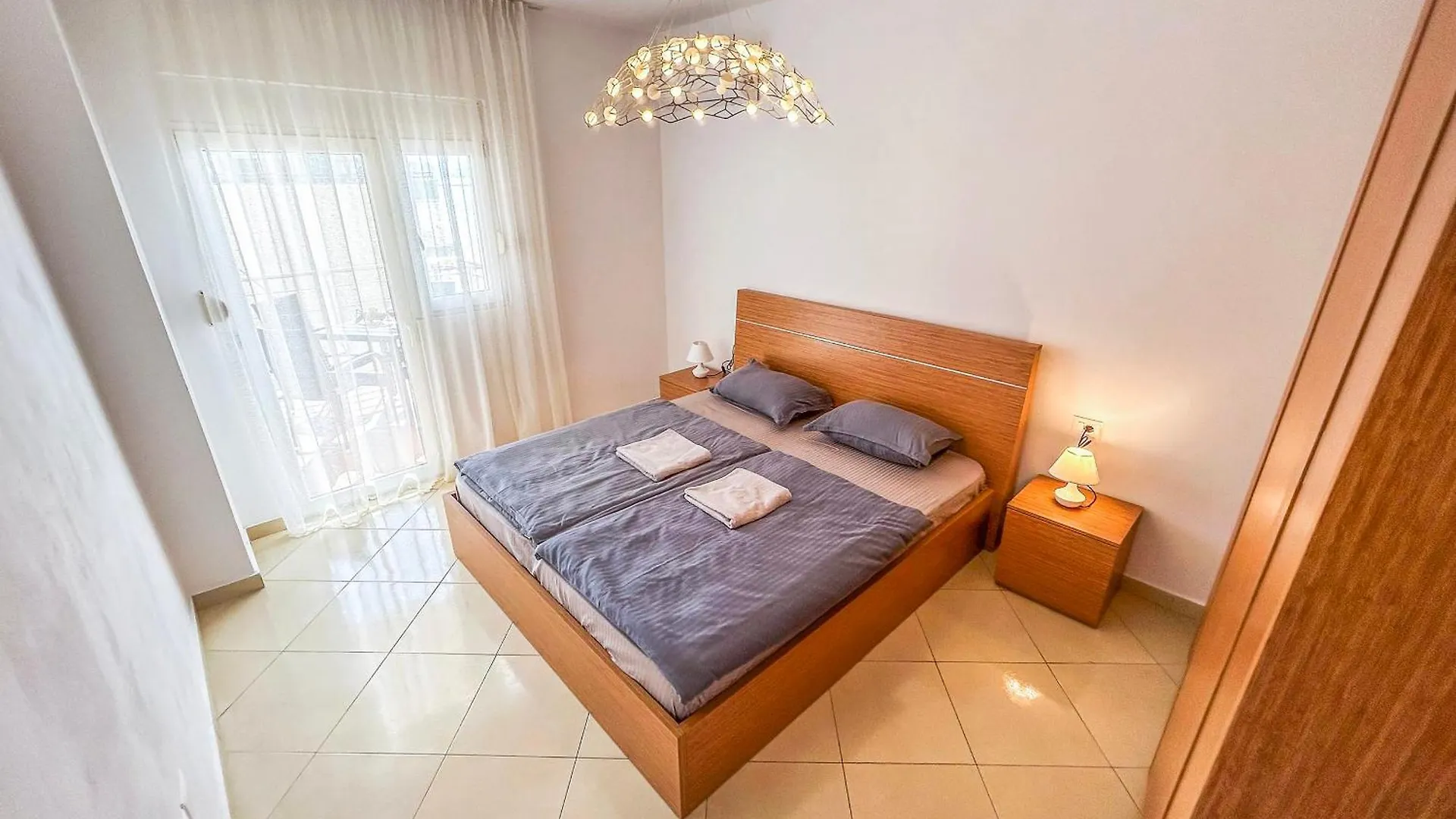 Pavaresia 669 Durrës